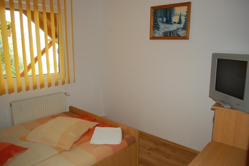 Villa Casa Kiss Sovata Zimmer foto