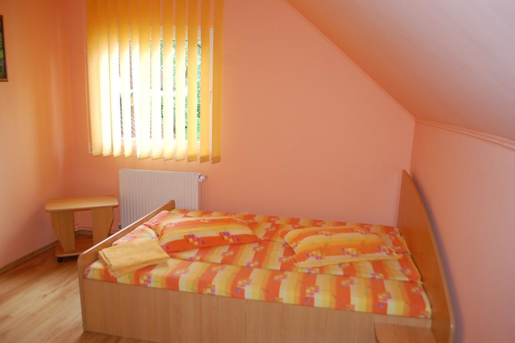 Villa Casa Kiss Sovata Zimmer foto