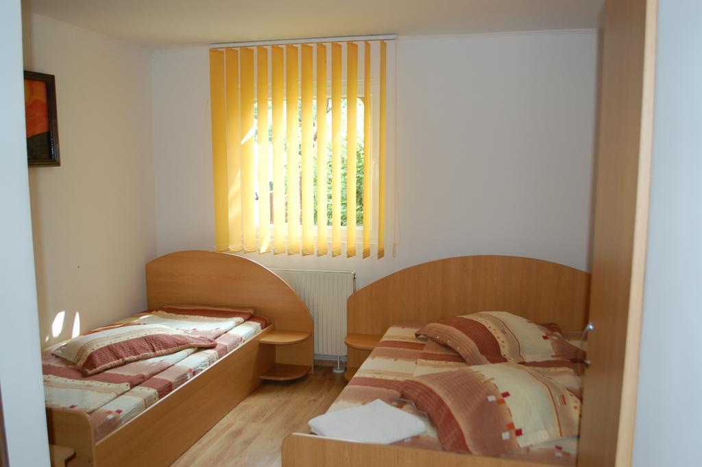 Villa Casa Kiss Sovata Zimmer foto